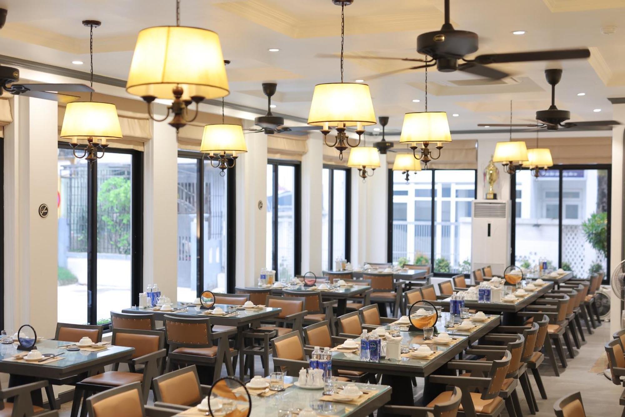 Sala Hotel Хюе Екстер'єр фото